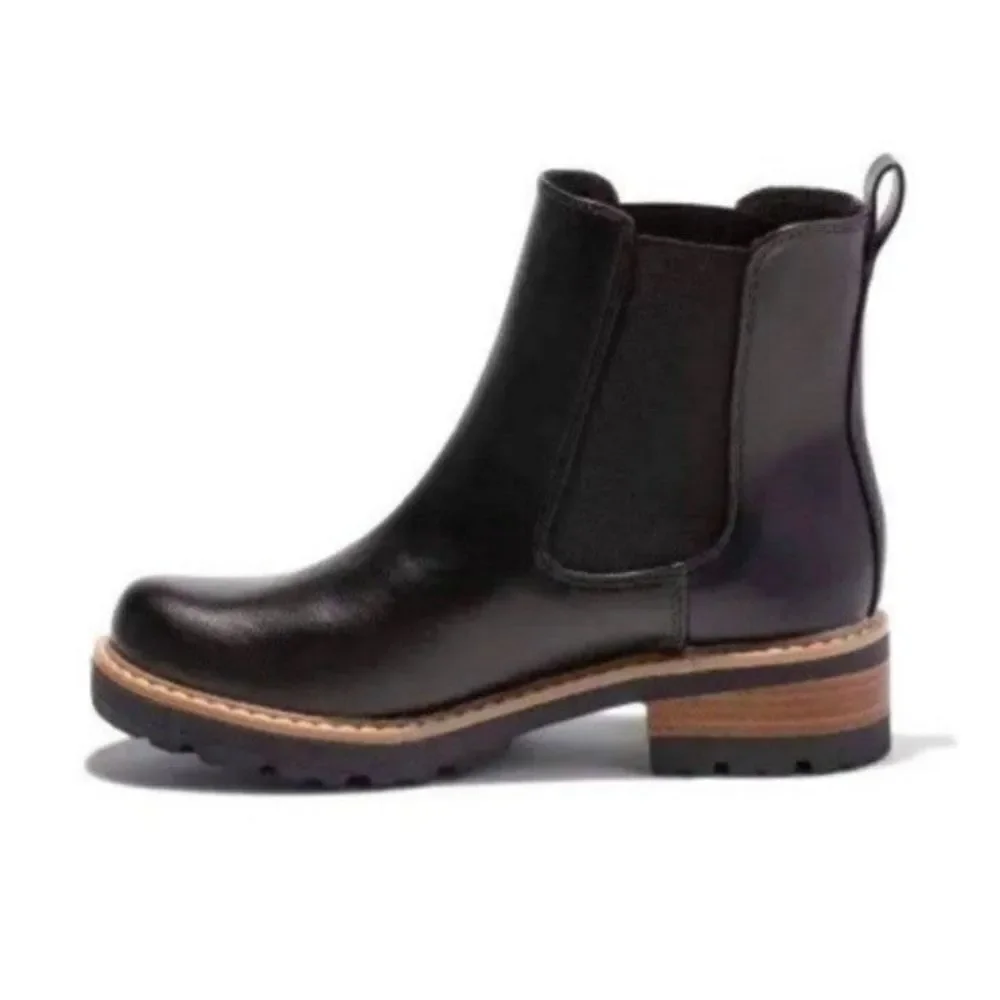 Ladies Black Boots Size 6